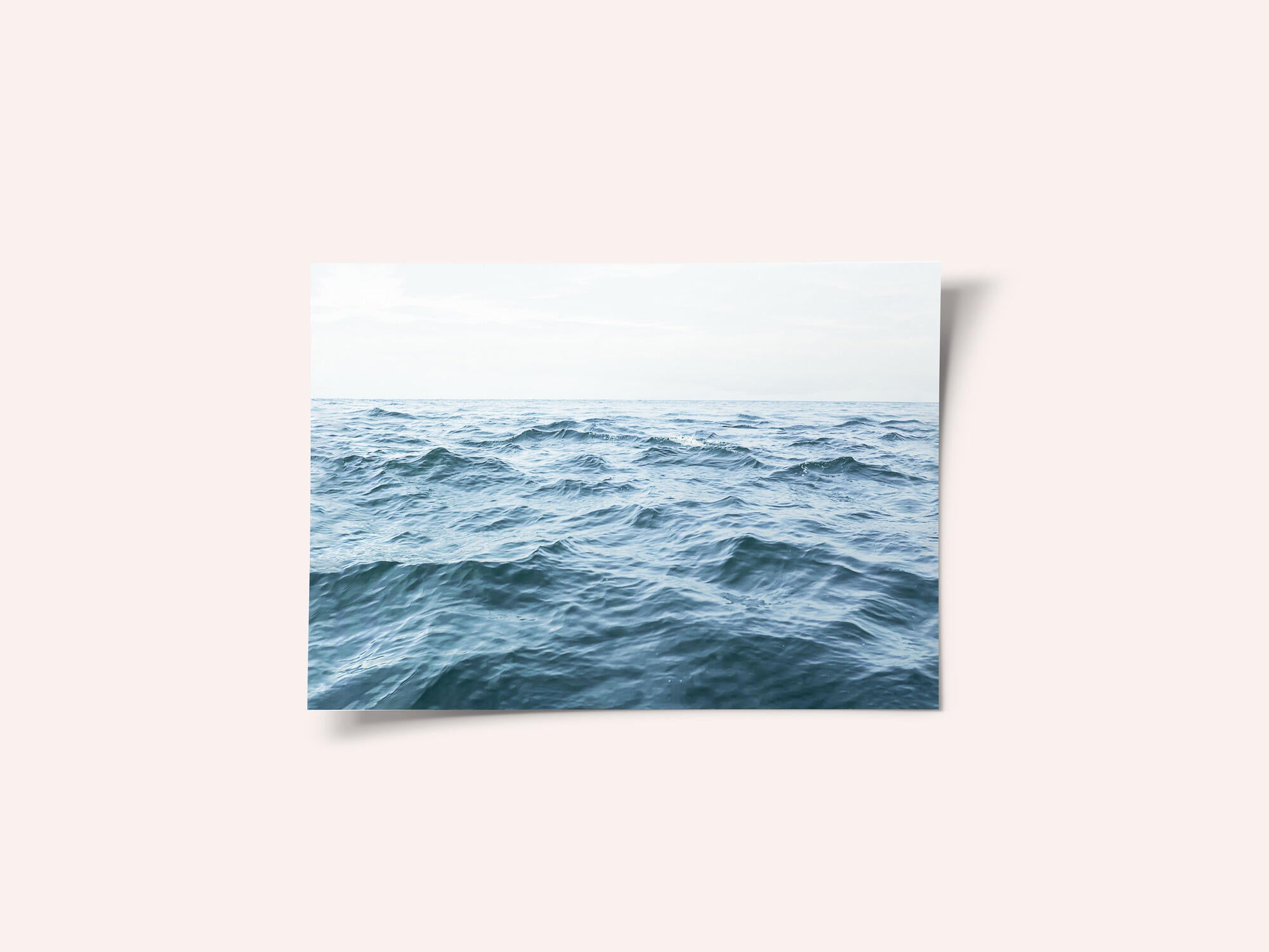 Wavy Horizon
