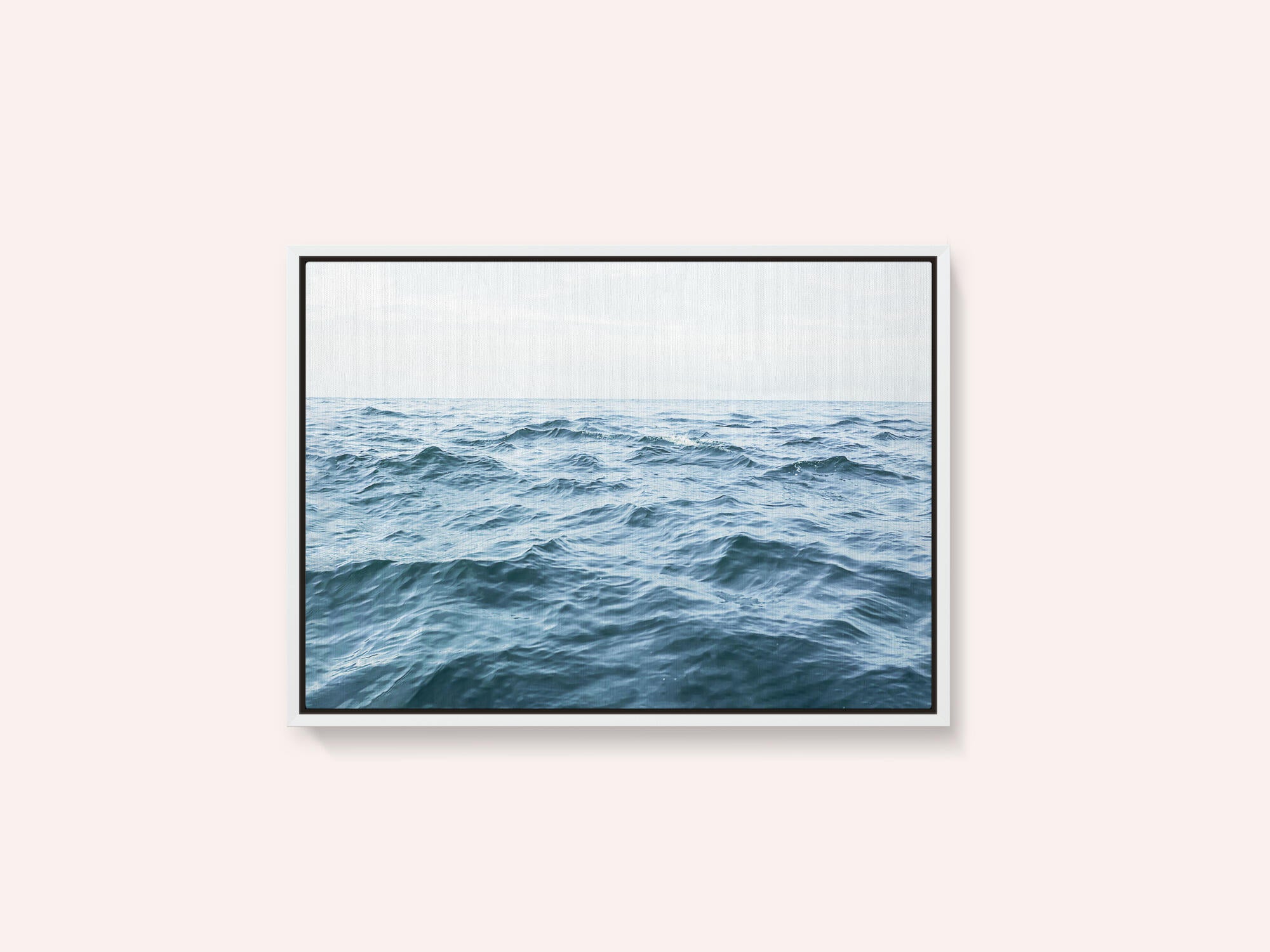 Wavy Horizon