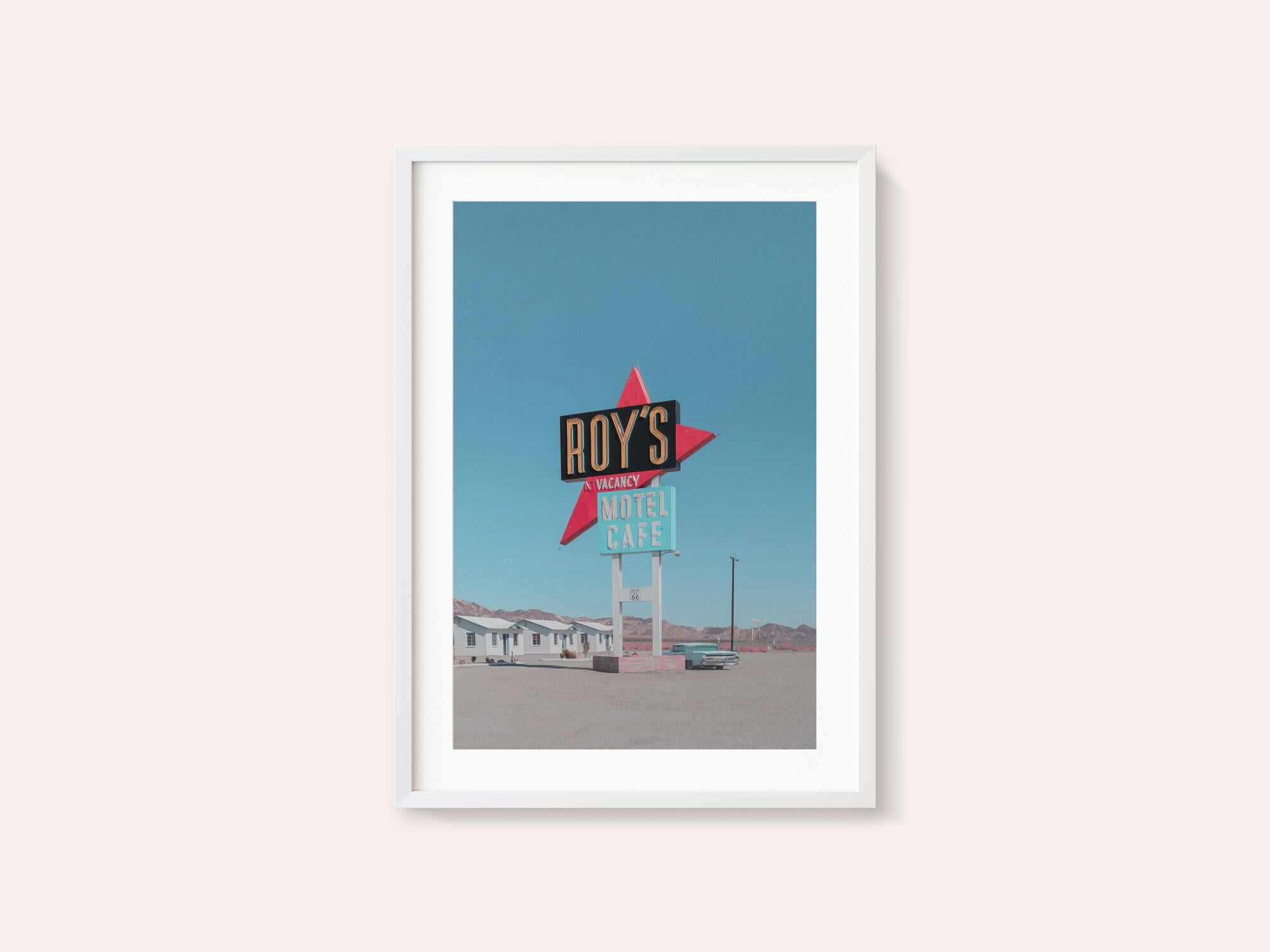Roy's Motel Cafe Retro Sign