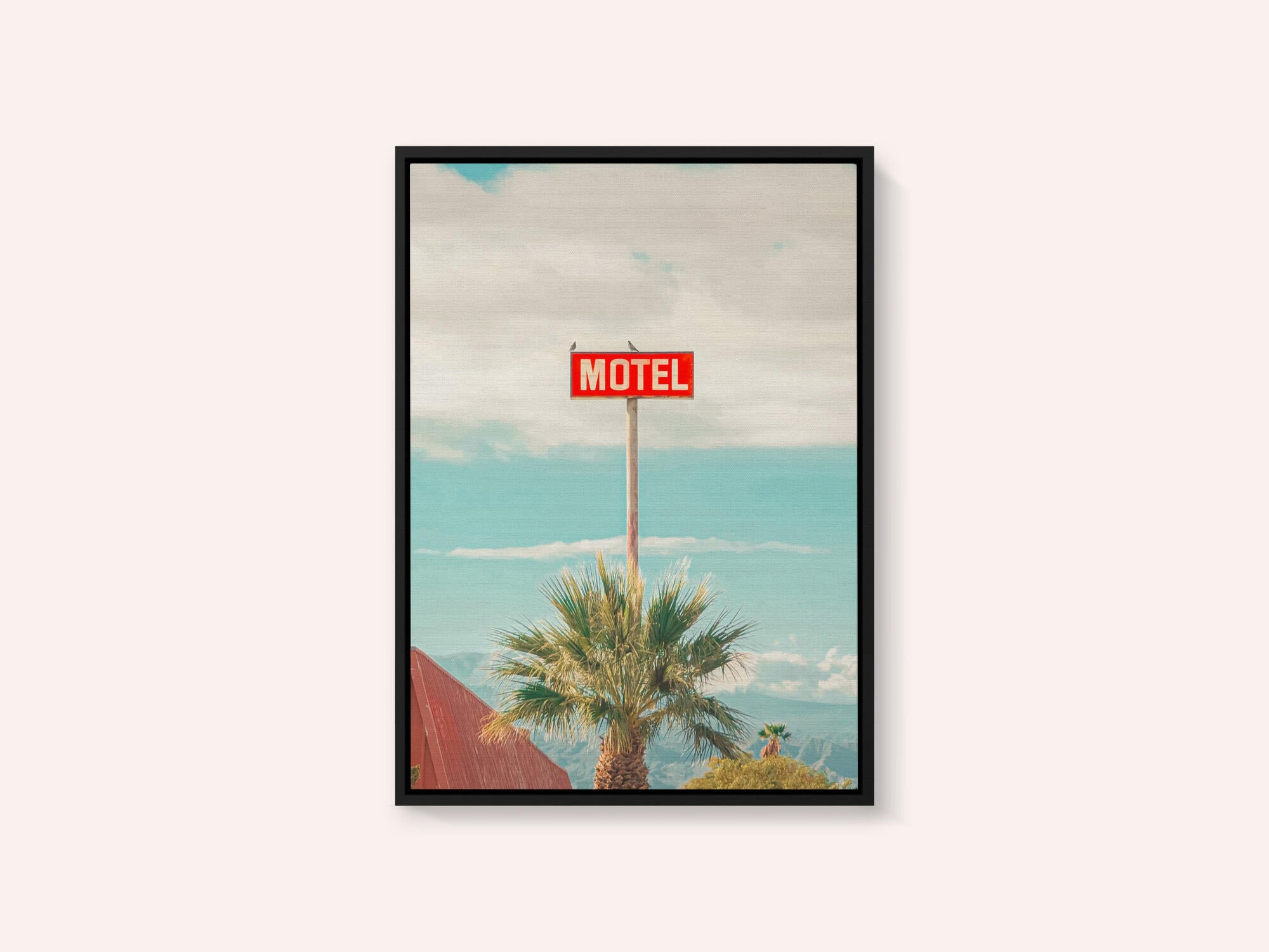This Motel is for the Birds
