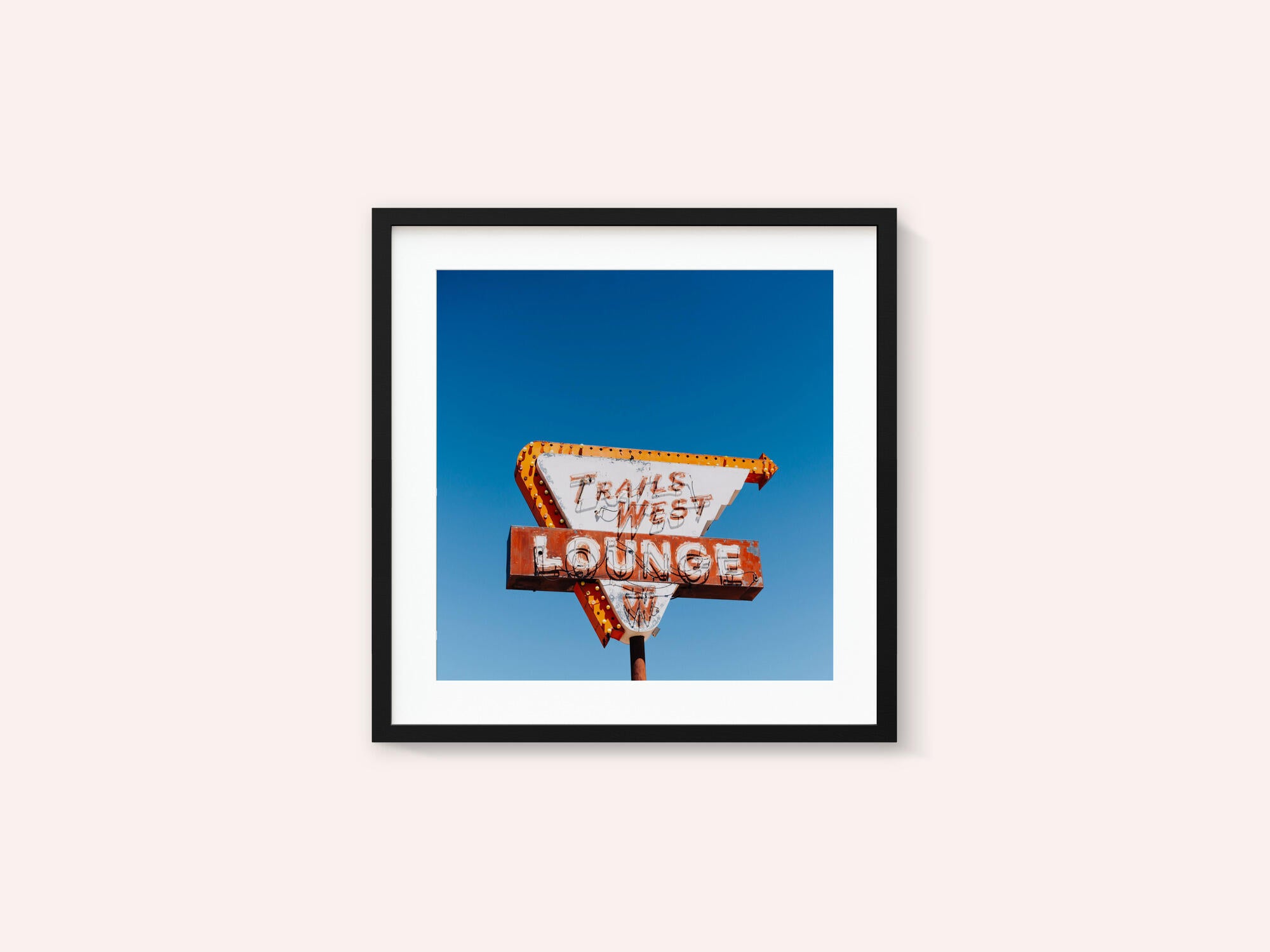 Trails West Lounge