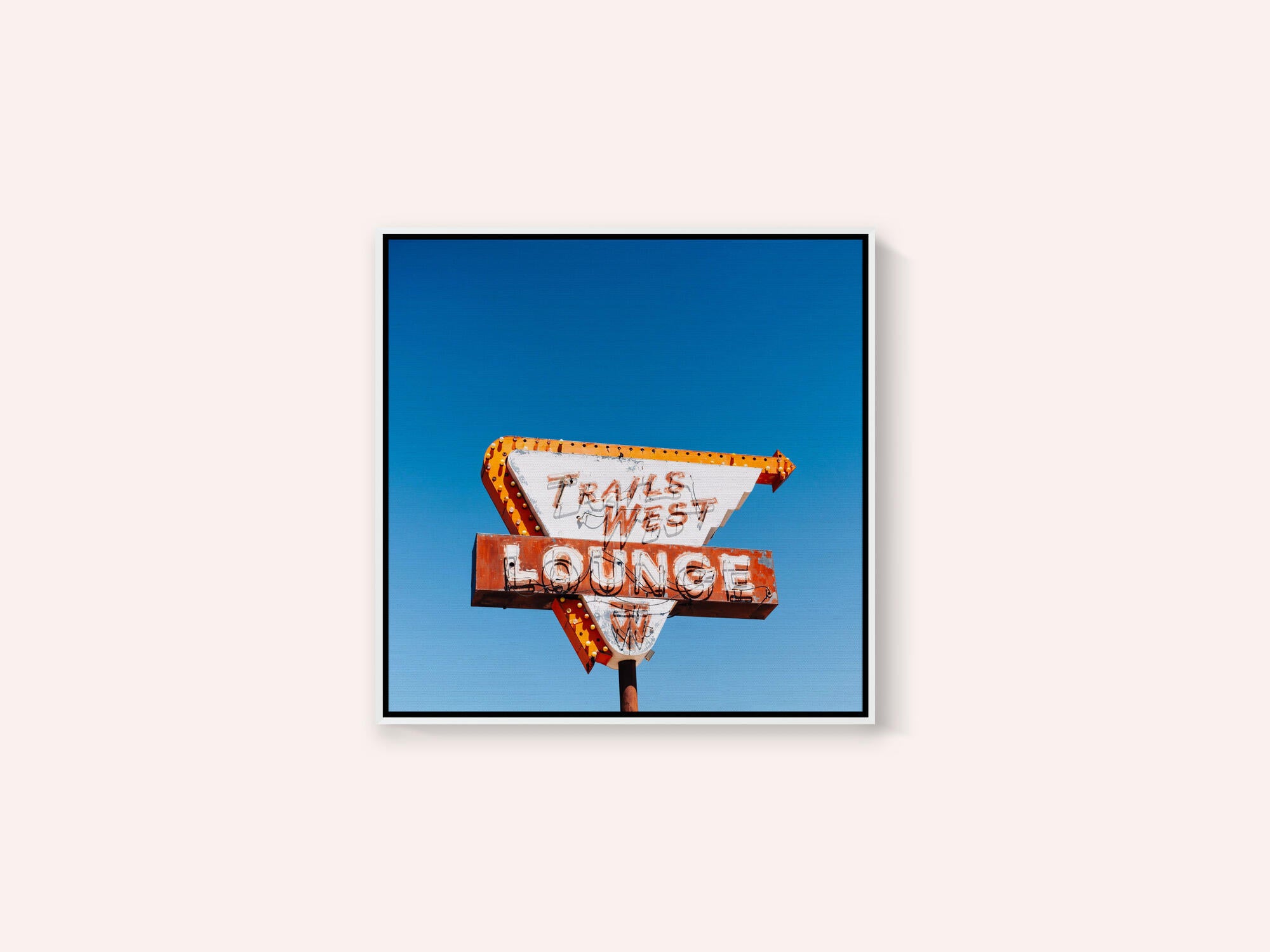 Trails West Lounge