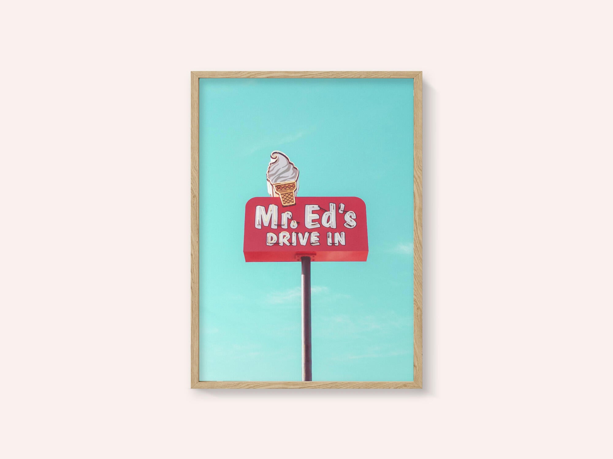 Mr. Ed's Drive In Vintage Sign in Urbana, Missouri, USA