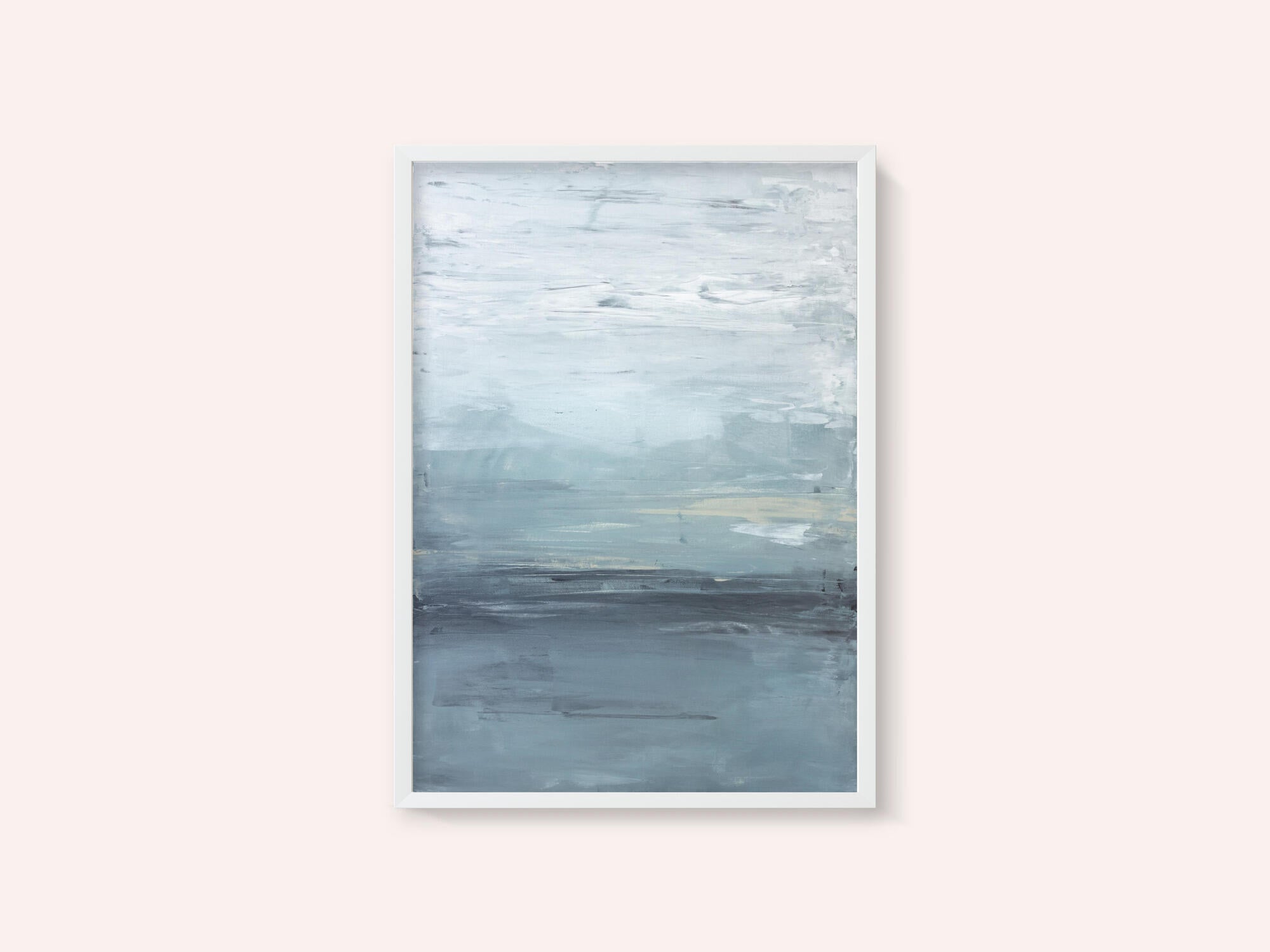 A Serene Foggy Horizon