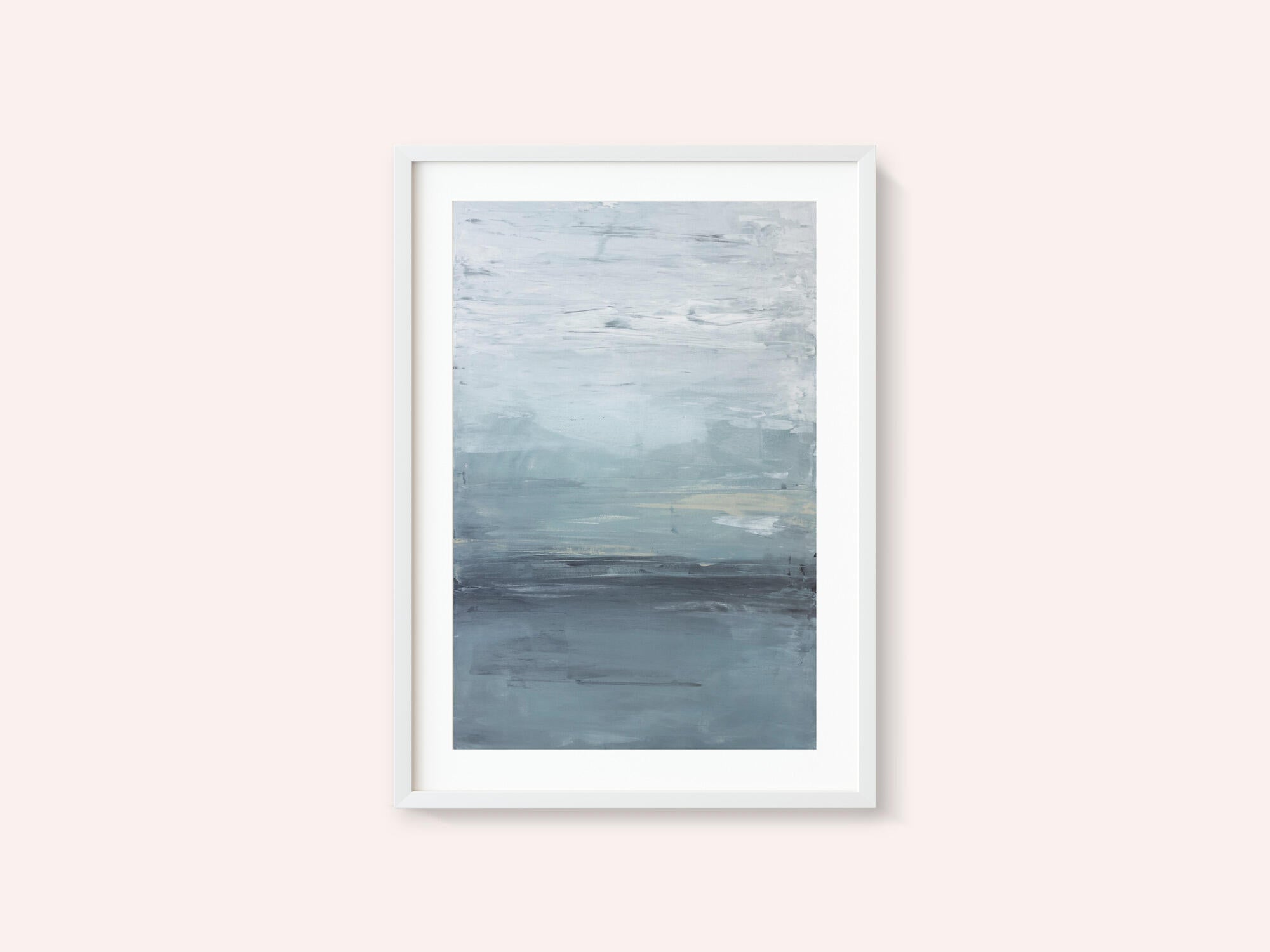 A Serene Foggy Horizon
