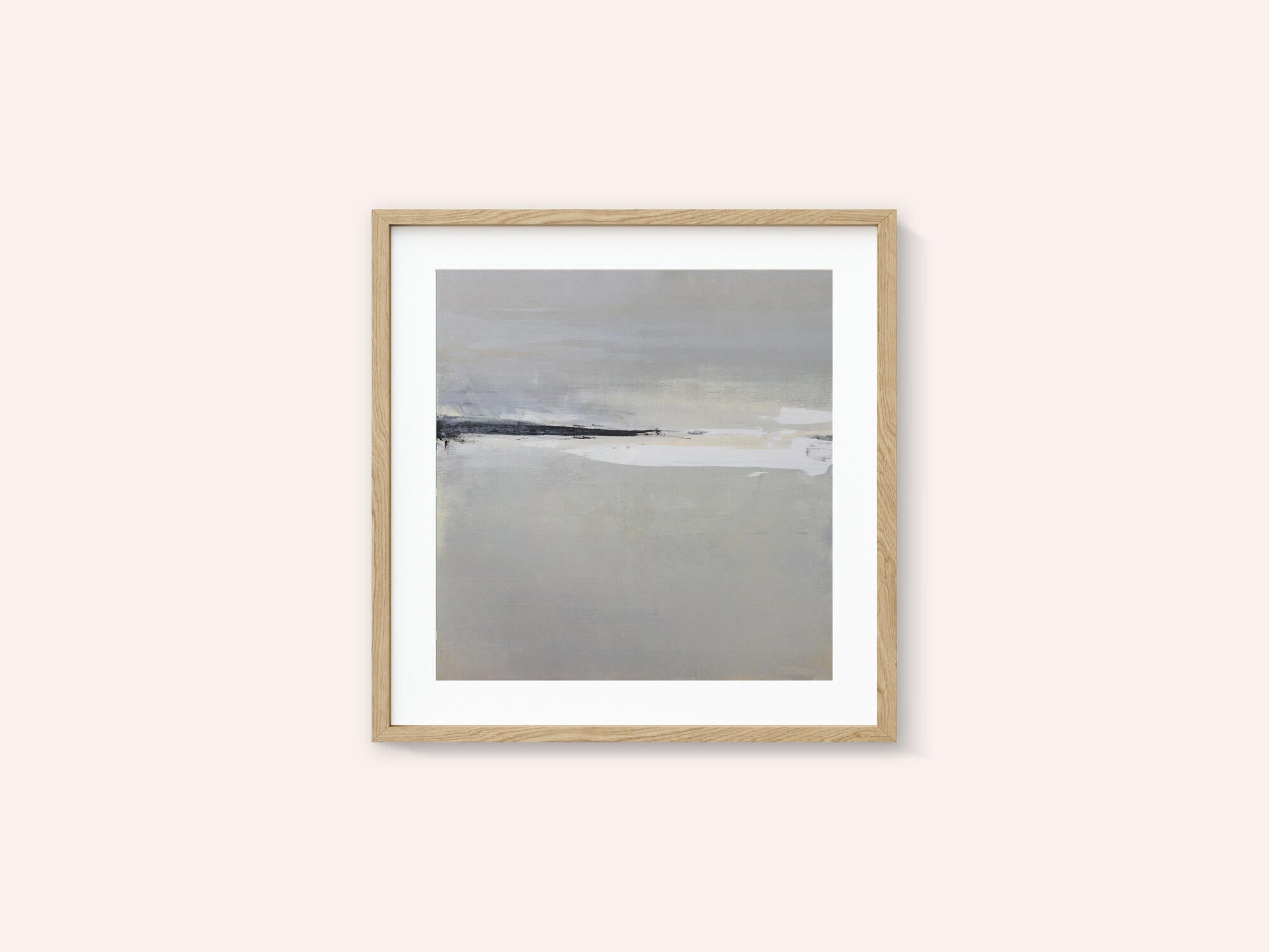 Serene Horizon with Soft Gray and White Tones
