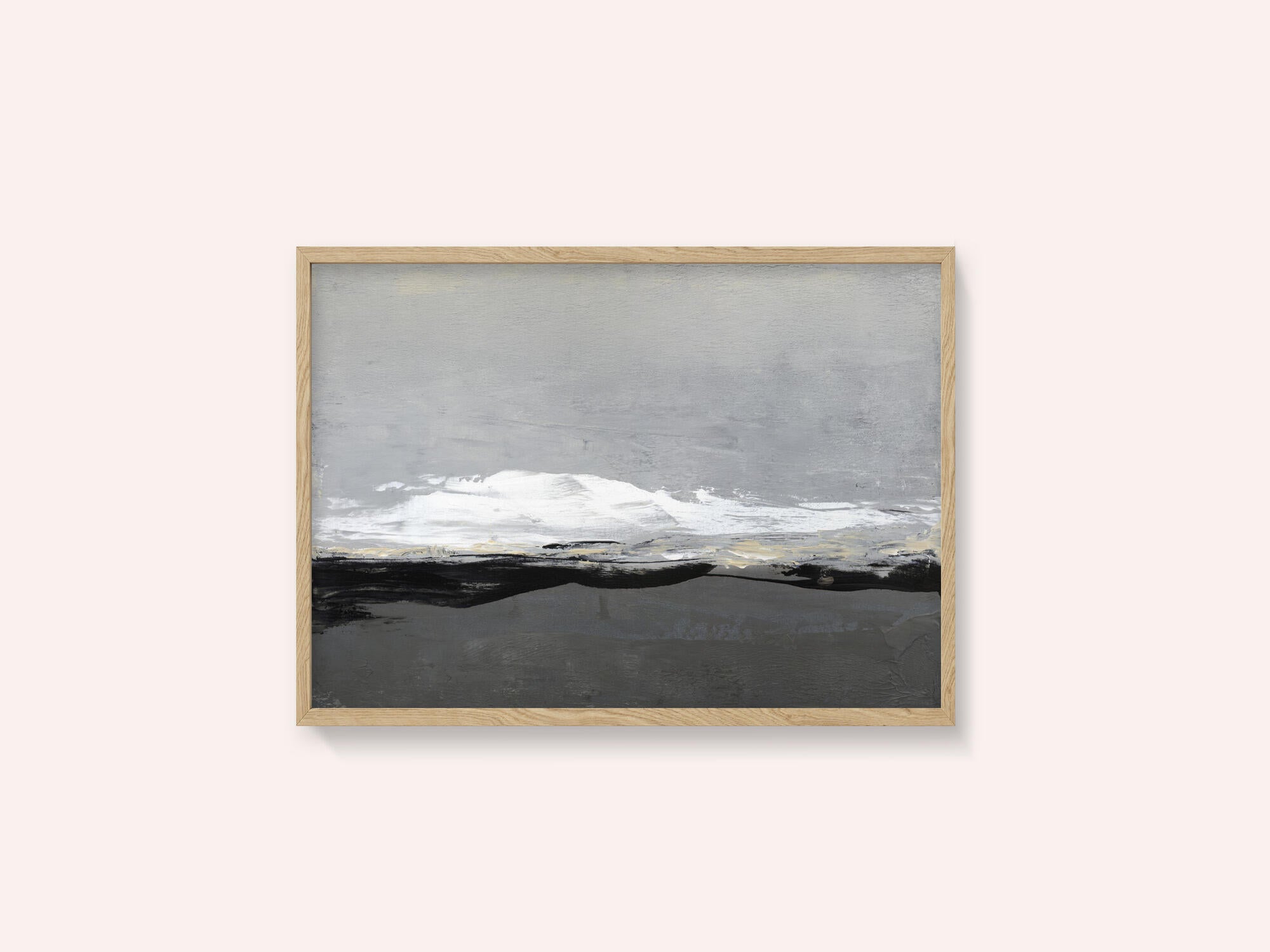Silent Horizon Over a Calm Sea