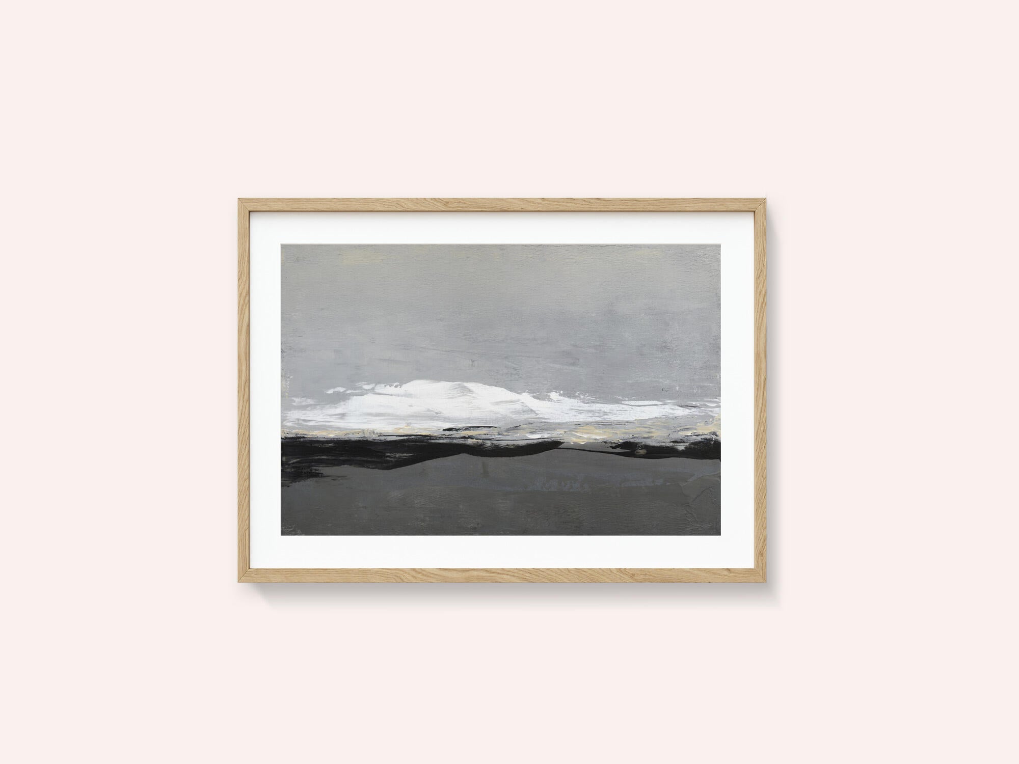 Silent Horizon Over a Calm Sea