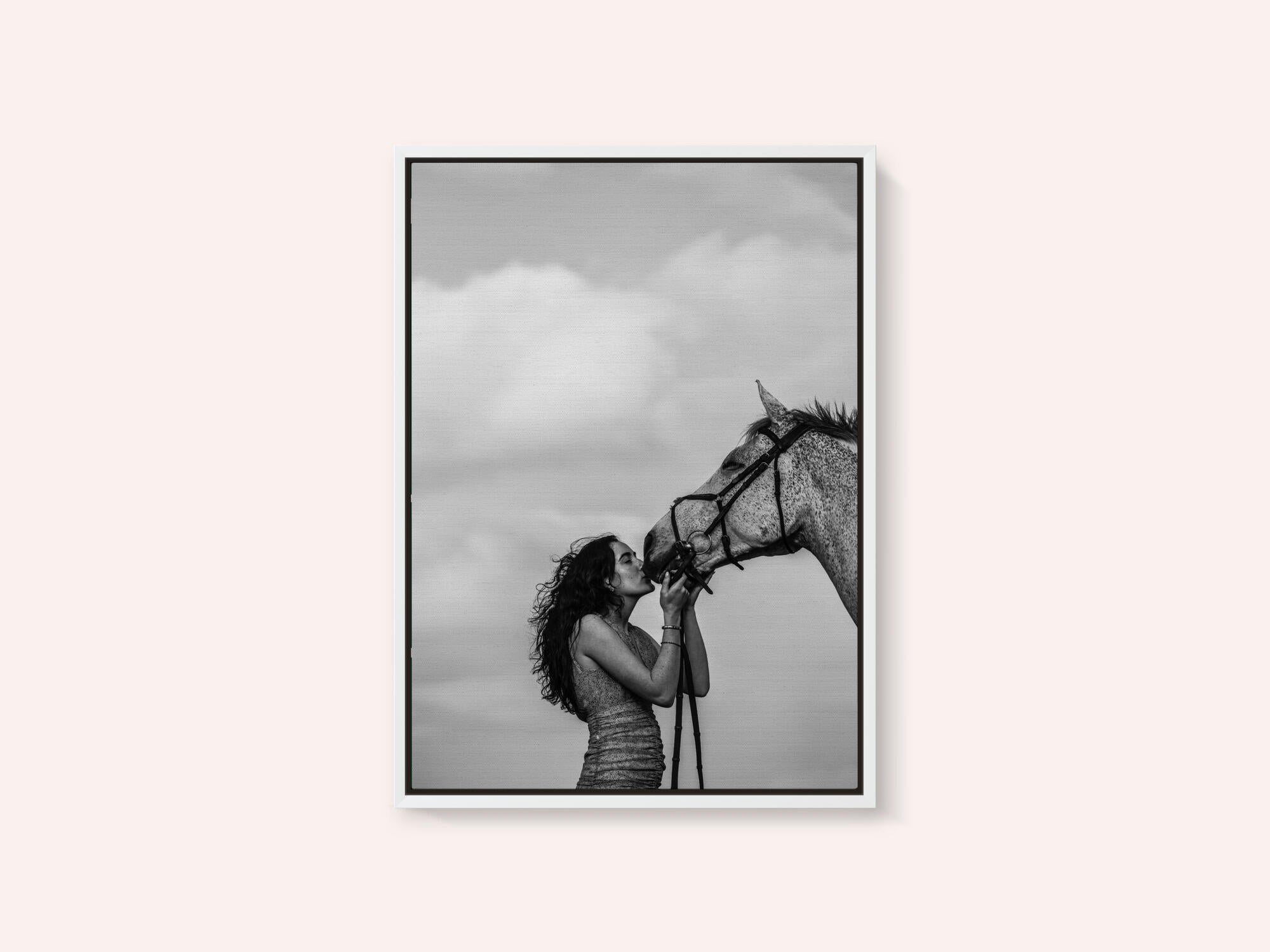 Tender Horse Connection