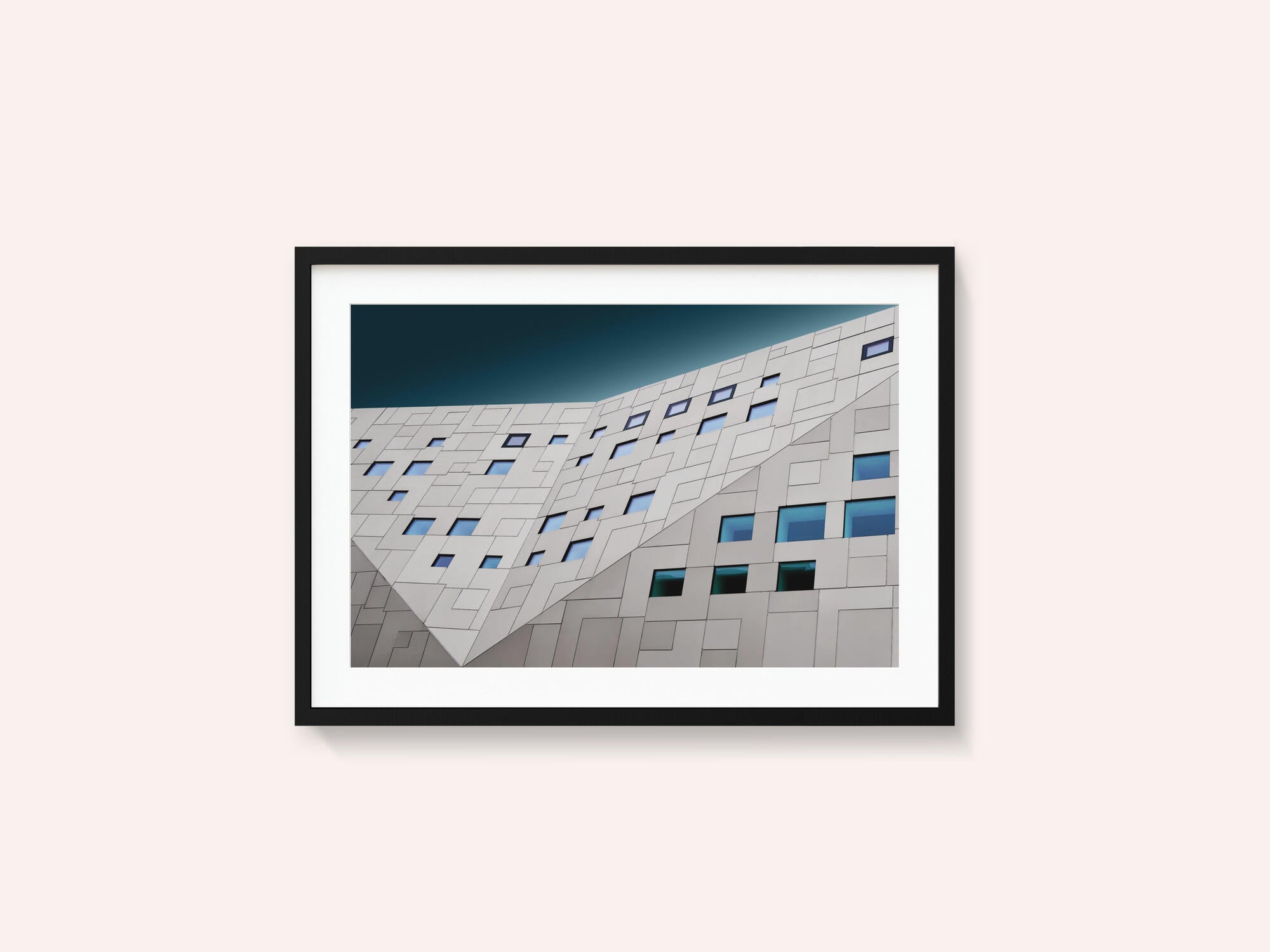 Modern Building Geometry