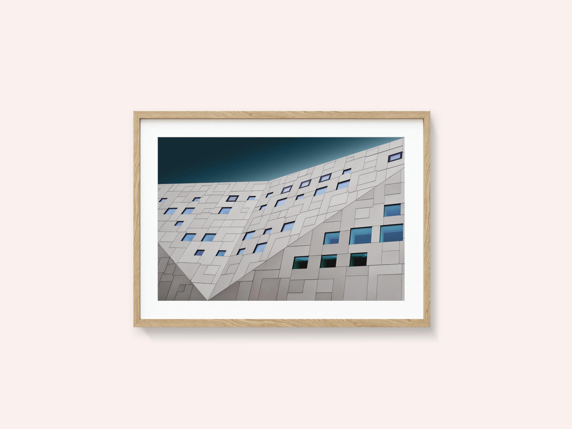 Modern Building Geometry