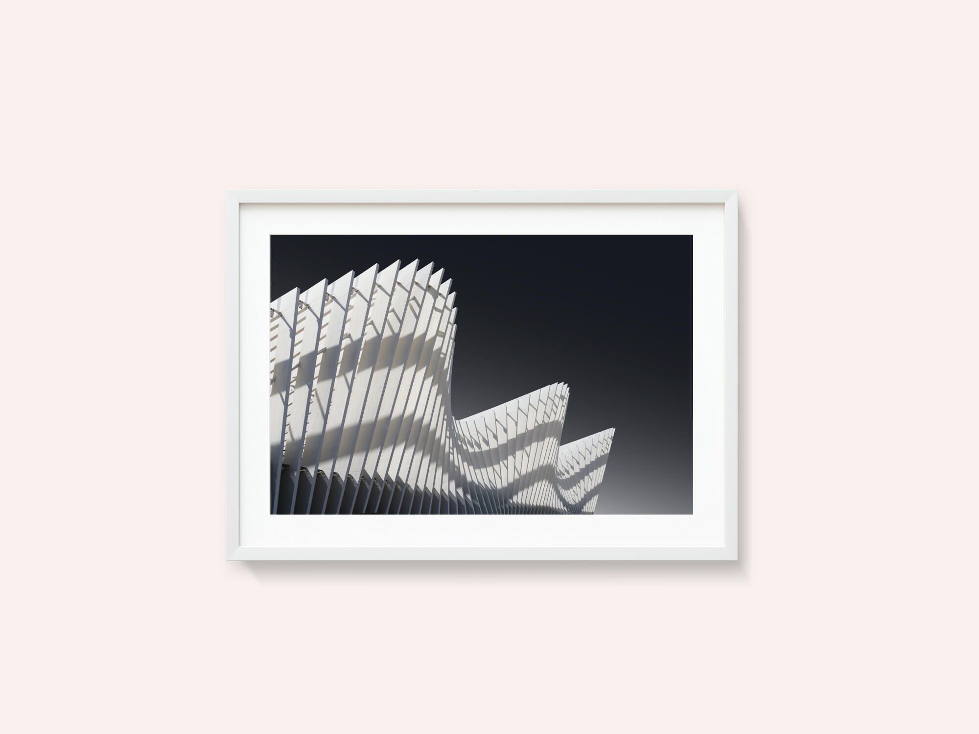 Dynamic White Curves
