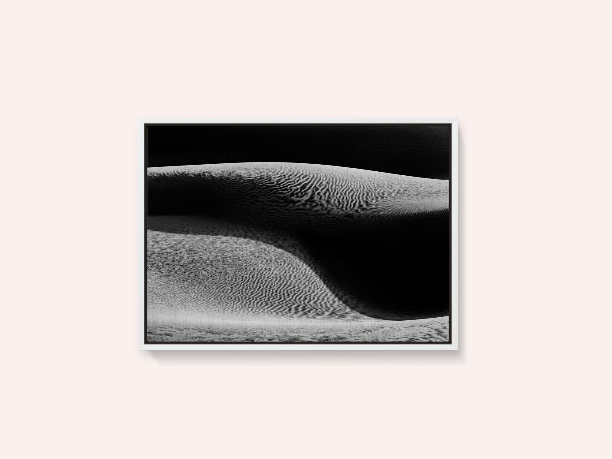 Serene Desert Curves
