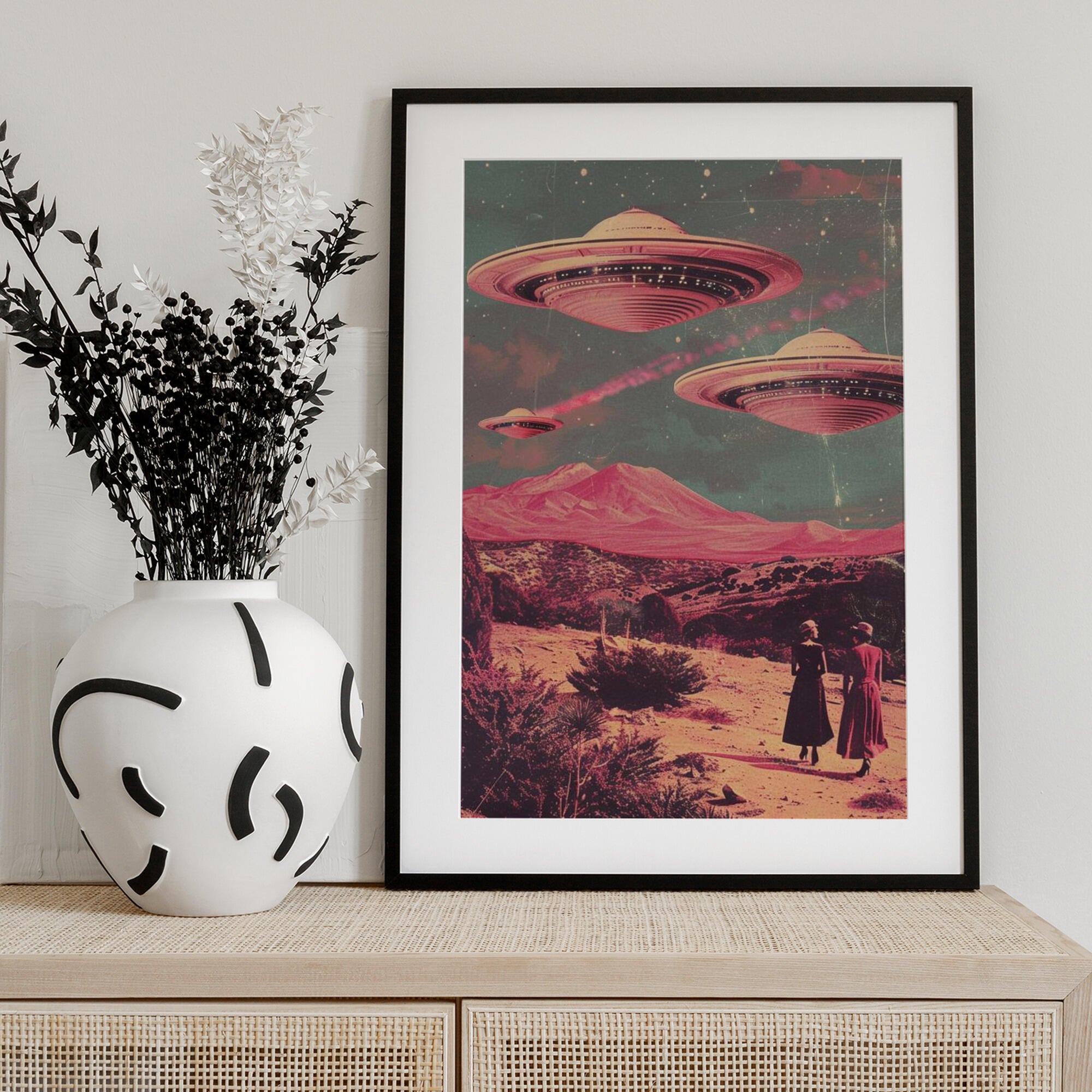 Pink UFO Arrival