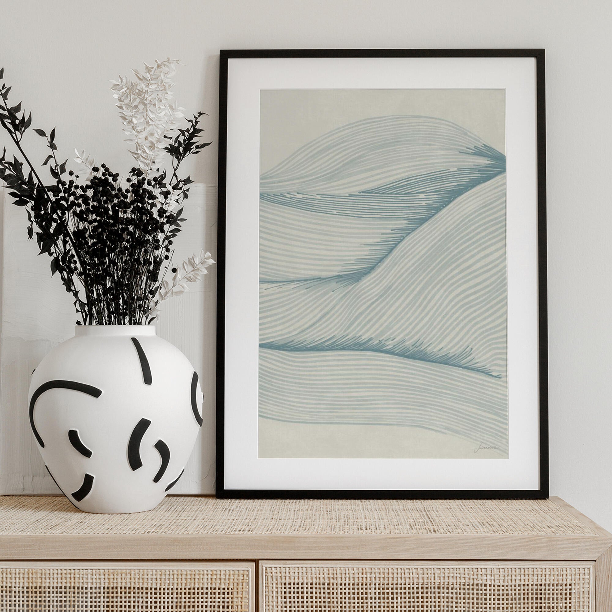 Ocean in lines 02