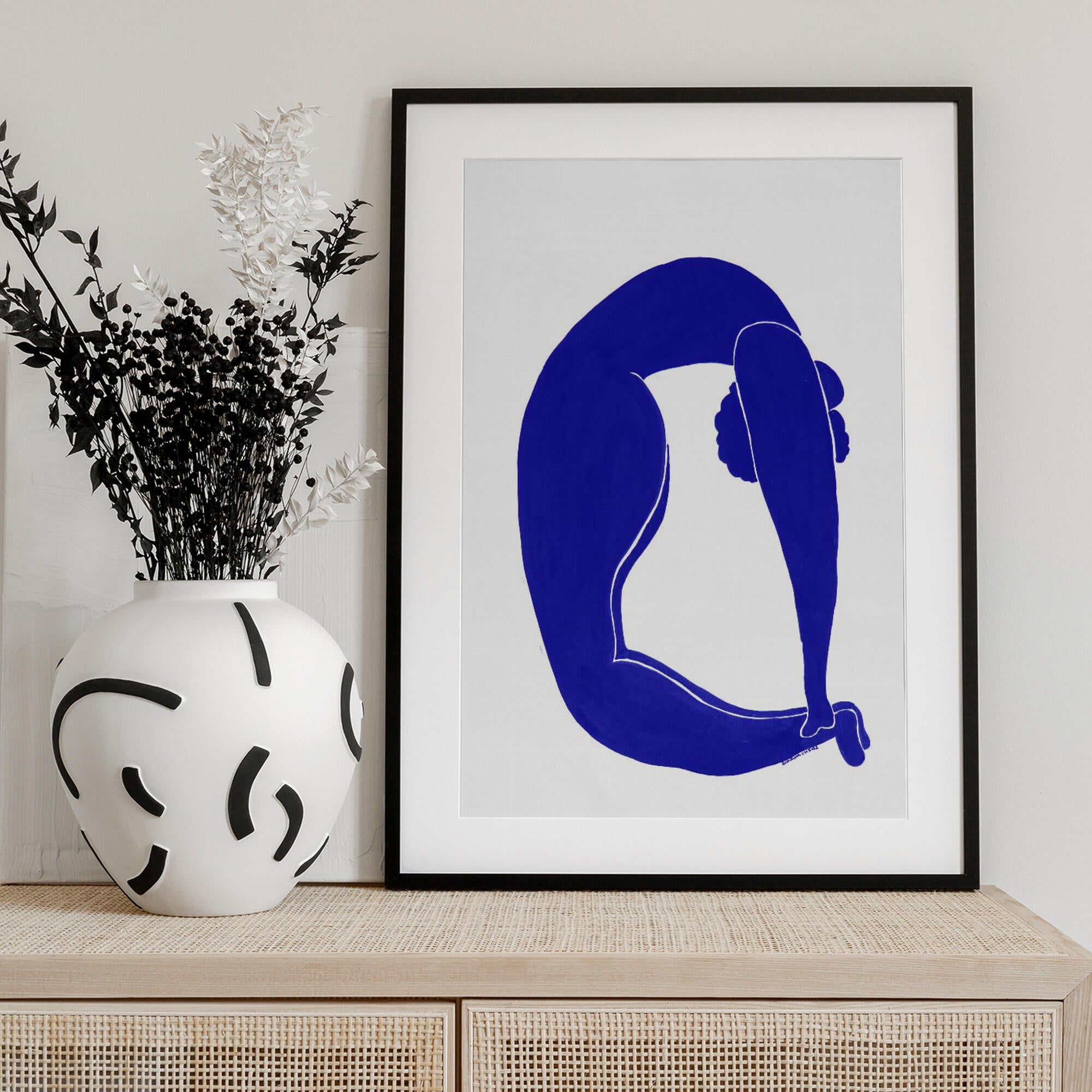 Graceful Blue Form