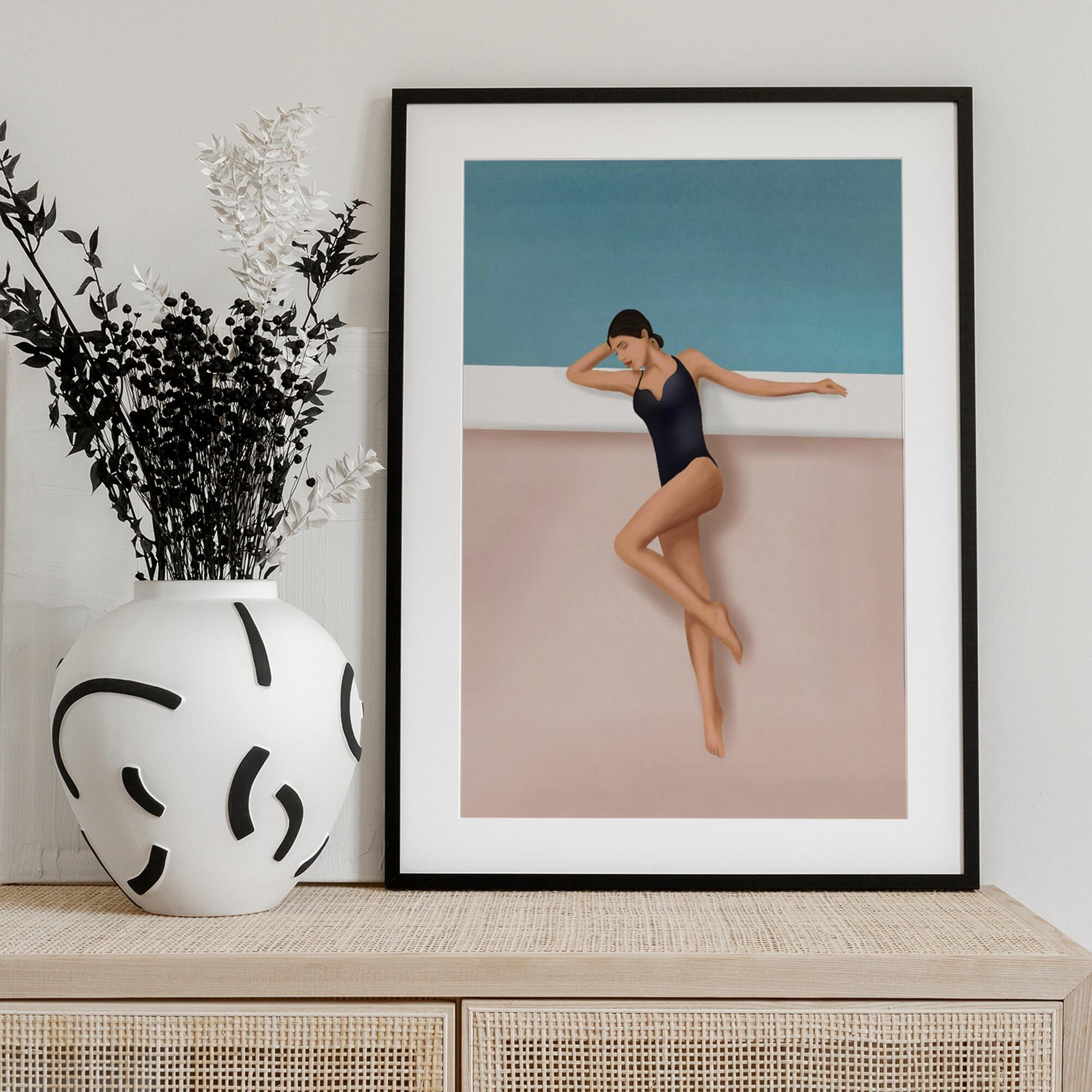 Chic Poolside Moment
