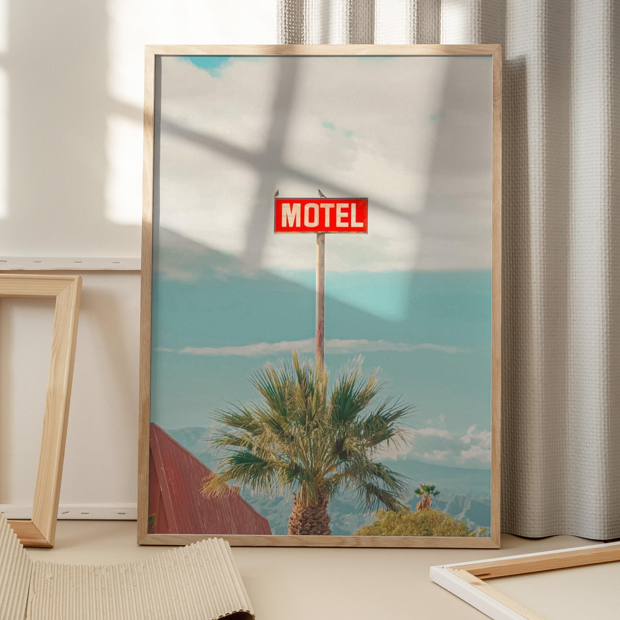This Motel is for the Birds