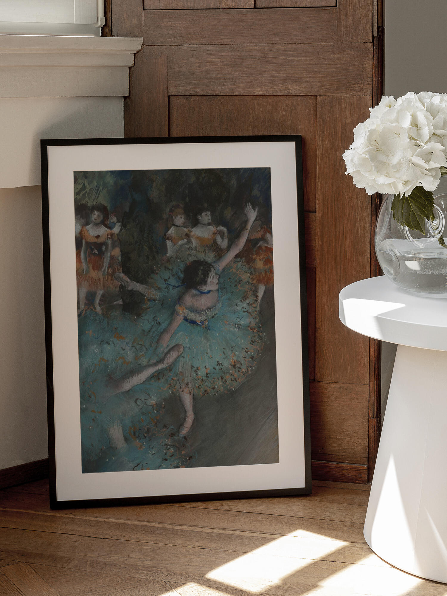 Swaying Dancer
