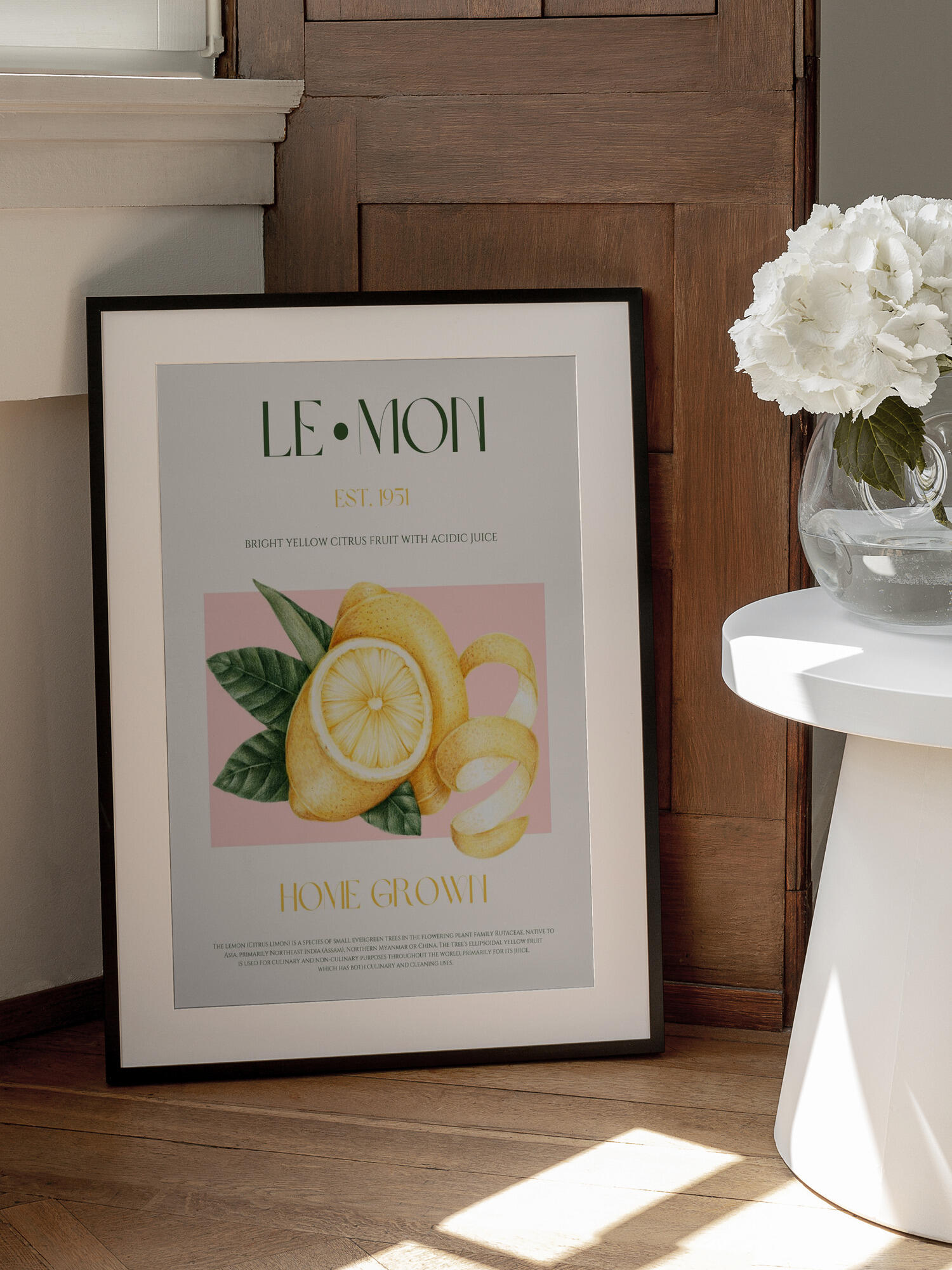 Vintage Style Sliced Lemon With Leaves