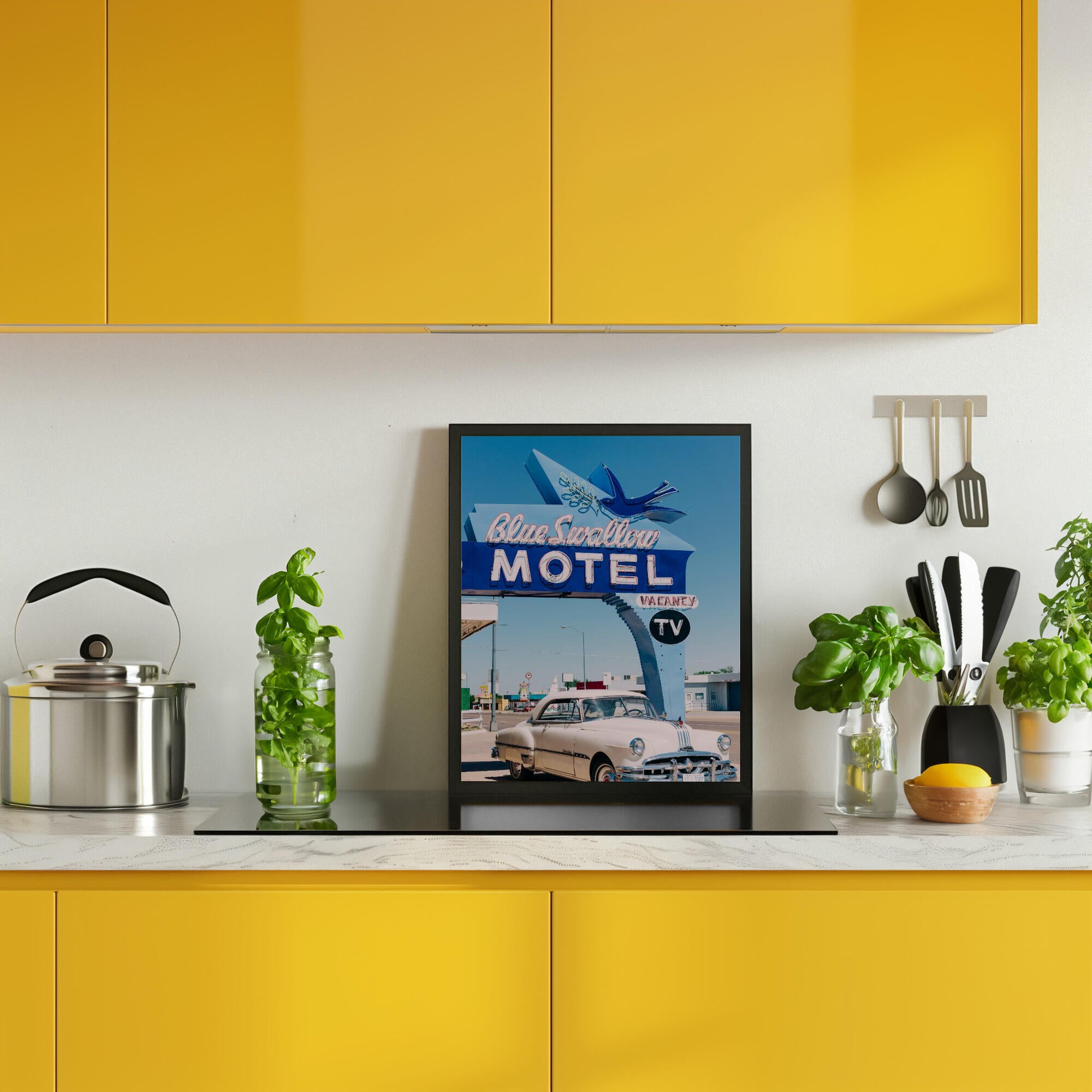 Blue Swallow Motel