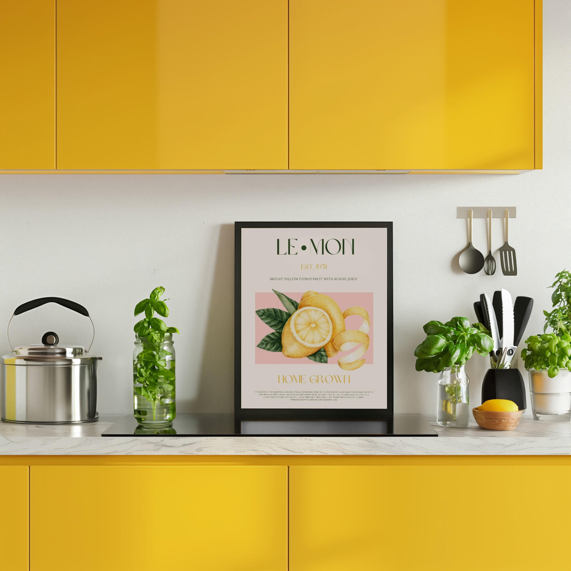 Vintage Style Sliced Lemon With Leaves