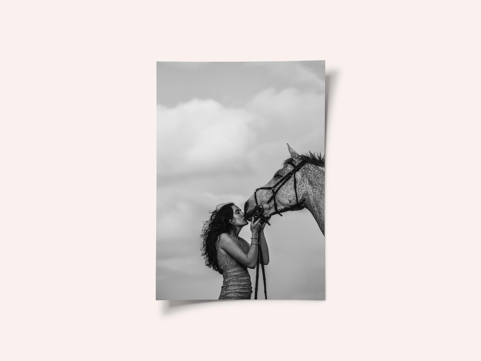 Tender Horse Connection