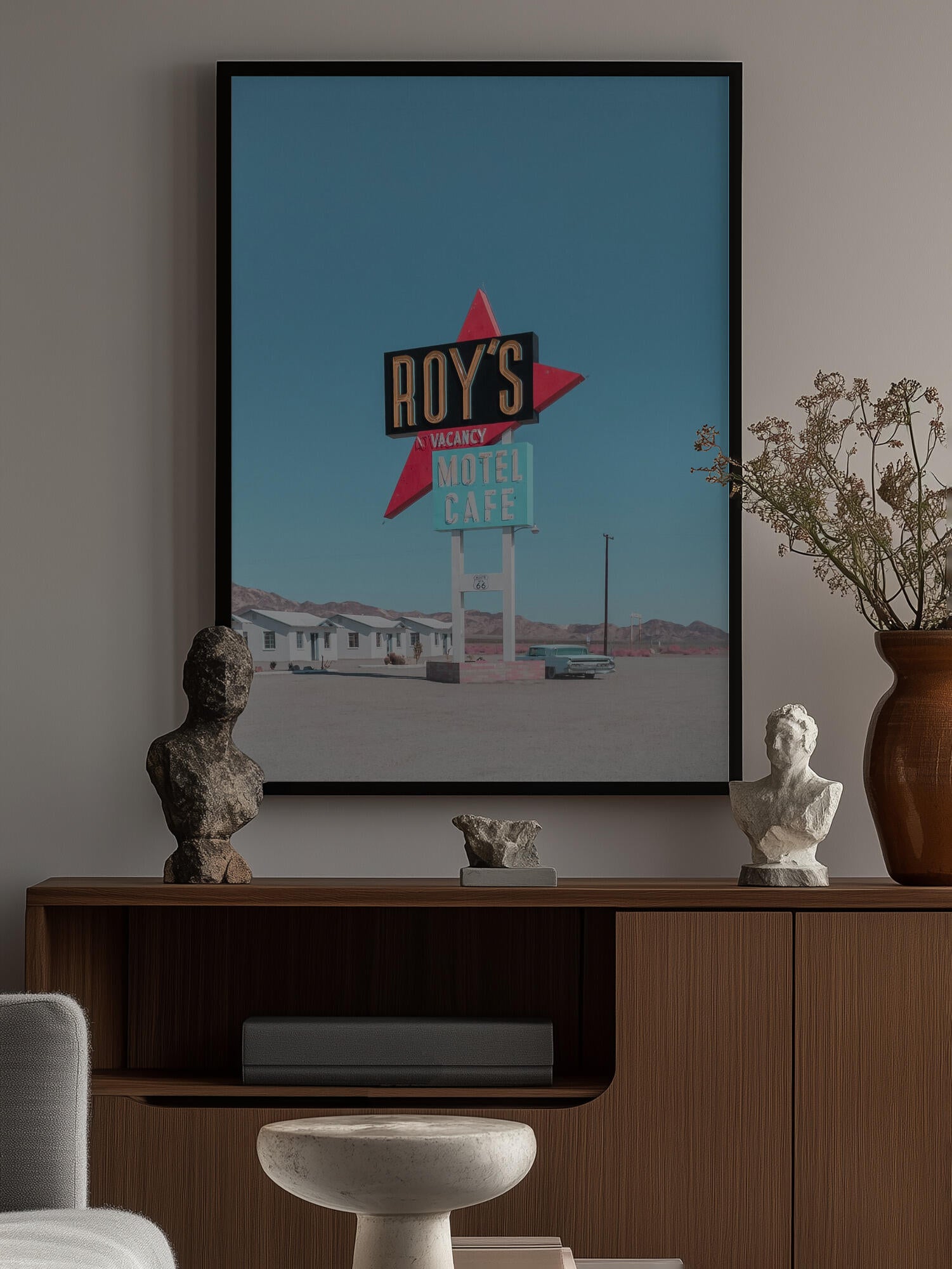 Roy's Motel Cafe Retro Sign