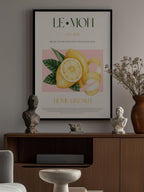 Vintage Style Sliced Lemon With Leaves